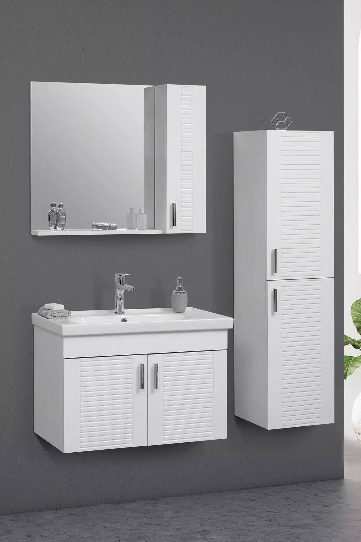 Banyo Dolabı