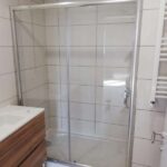 Yalova Duvardan Duvara Duşakabin